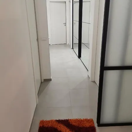 Гостевой дом The Modern Flat